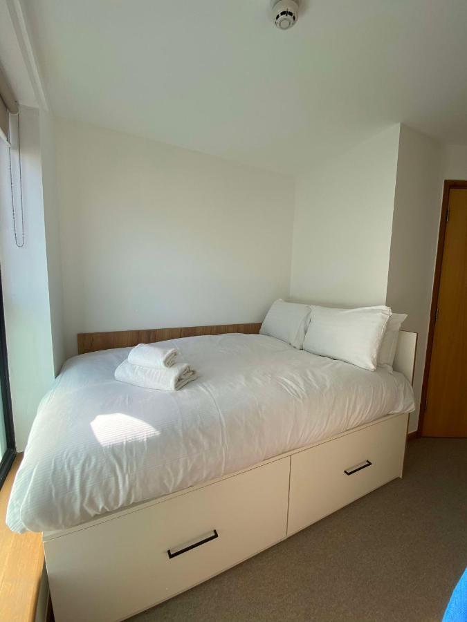 Regency Hall Smart Cheltenham Ensuite Rooms E 外观 照片