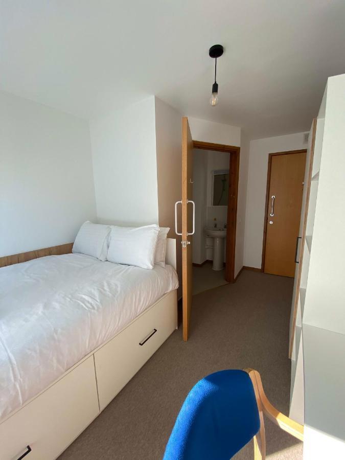 Regency Hall Smart Cheltenham Ensuite Rooms E 外观 照片