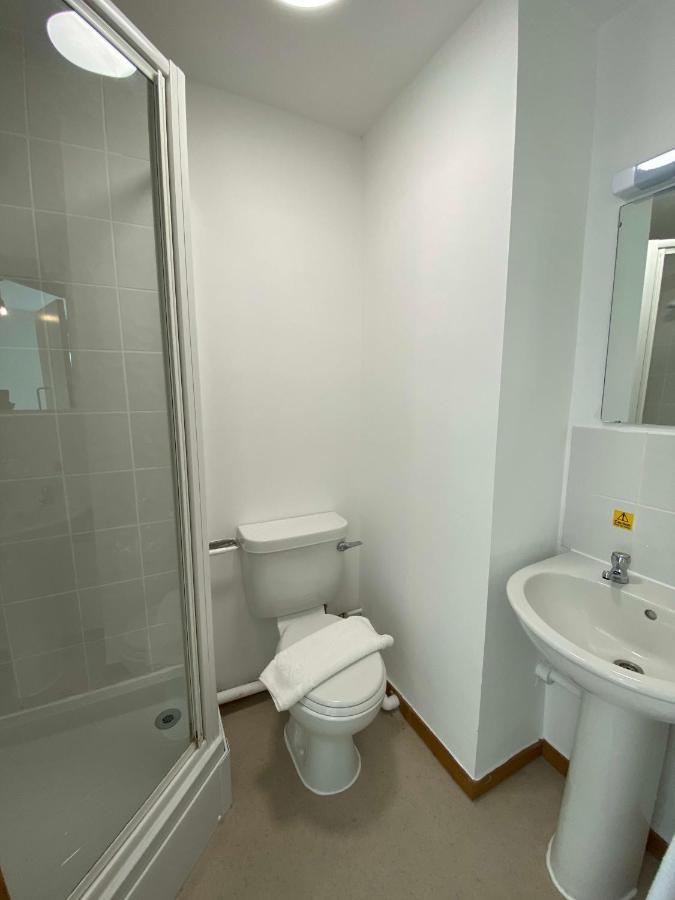 Regency Hall Smart Cheltenham Ensuite Rooms E 外观 照片